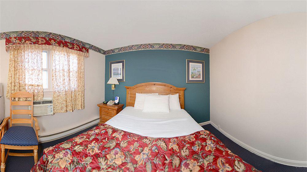 Americas Best Value Inn Stonington Mystic Zewnętrze zdjęcie
